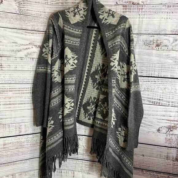 kerisma Cardigan Womens Sz M lamp Wool knit Fringe Drapey Tribal boho Western - Picture 1 of 11